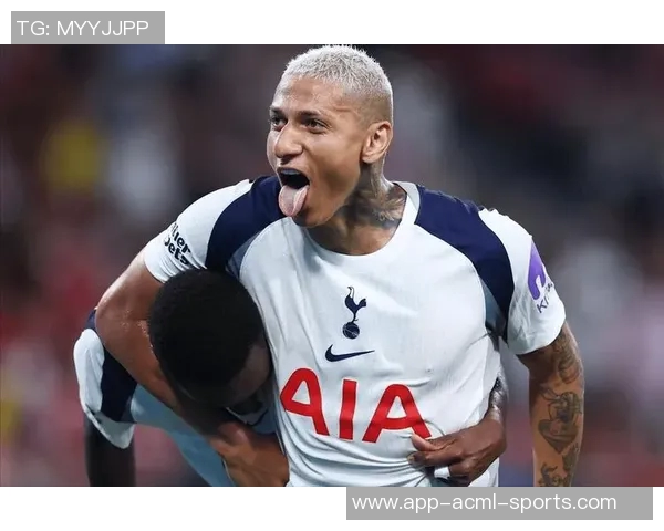 理查利森成为第五位在英超出场250次的巴西球员荣耀时刻