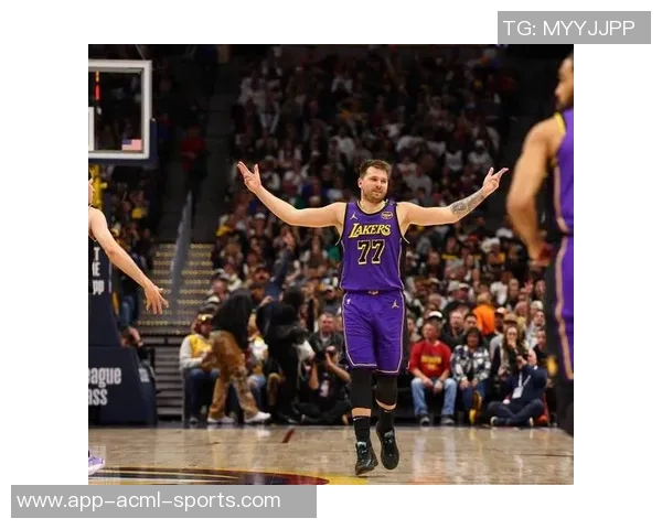 湖人训练营开局一周半磨合进度不如预期表现堪忧